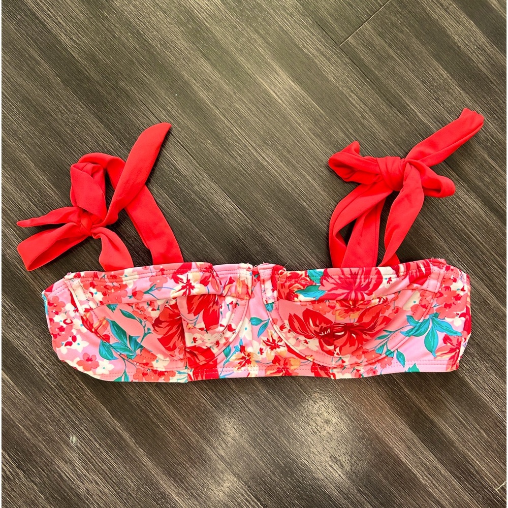 Xhilaration (Target) Balconette Bathing Suit Top